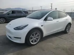 5YJYGDEE0MF070034 2021 TESLA MODEL Y