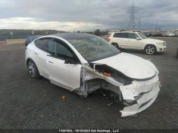 5YJYGDEE0MF079140 2021 TESLA MODEL Y - Image 1