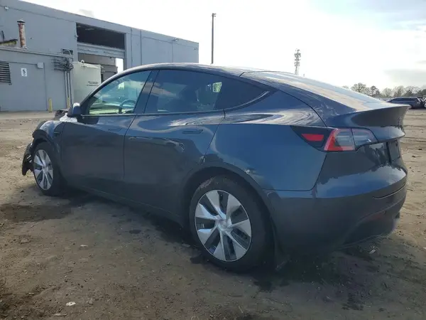 5YJYGDEE0MF081826 2021 TESLA MODEL Y - Image 2