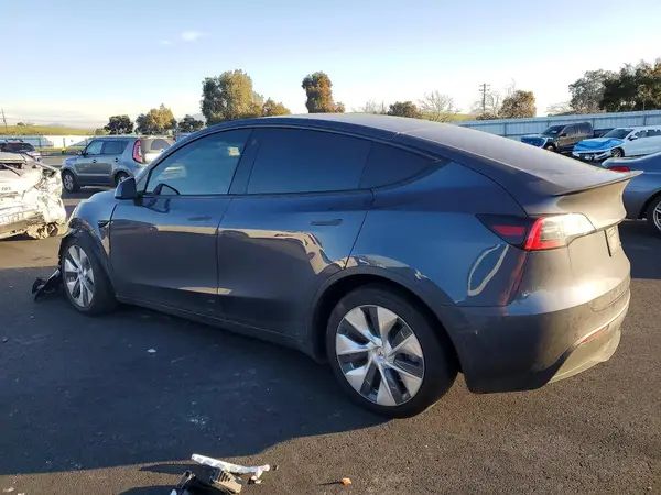 5YJYGDEE0MF086587 2021 TESLA MODEL Y - Image 2