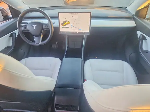 5YJYGDEE0MF093118 2021 TESLA MODEL Y - Image 8