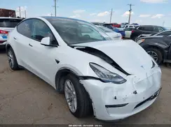 5YJYGDEE0MF095080 2021 TESLA MODEL Y