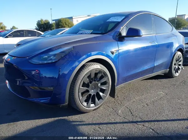 5YJYGDEE0MF096343 2021 TESLA MODEL Y - Image 2