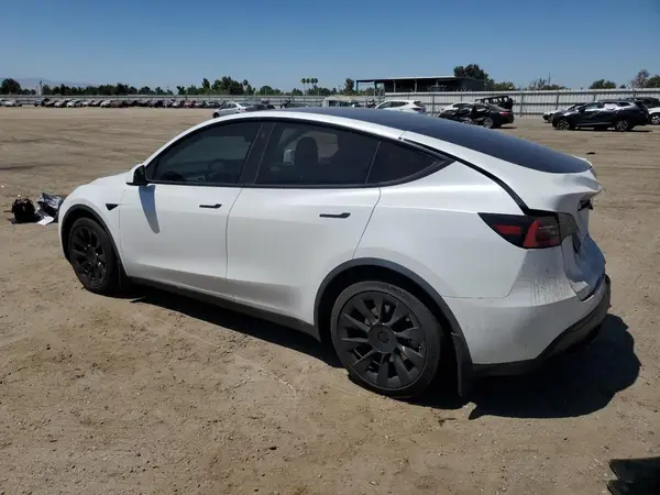 5YJYGDEE0MF097881 2021 TESLA MODEL Y - Image 2