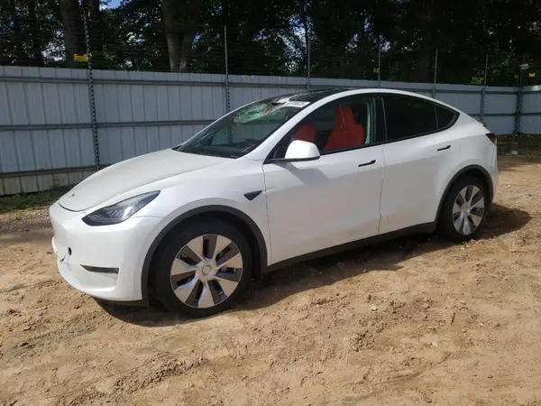 5YJYGDEE0MF108913 2021 TESLA MODEL Y - Image 1