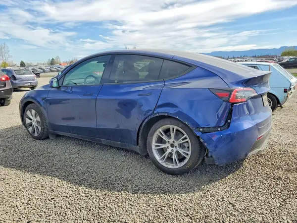 5YJYGDEE0MF114923 2021 TESLA MODEL Y - Image 2