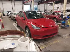 5YJYGDEE0MF153091 2021 TESLA MODEL Y