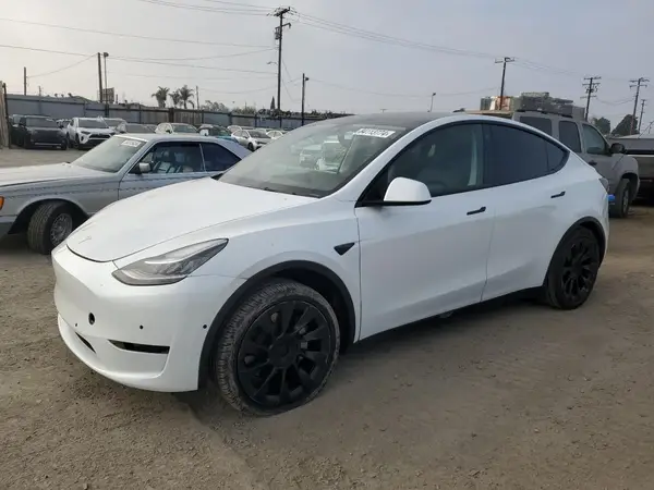 5YJYGDEE0MF161272 2021 TESLA MODEL Y - Image 1