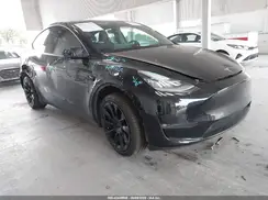 5YJYGDEE0MF173101 2021 TESLA MODEL Y