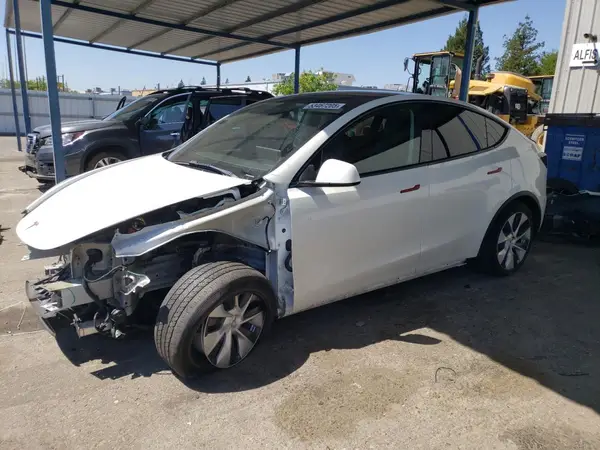 5YJYGDEE0MF173714 2021 TESLA MODEL Y - Image 1