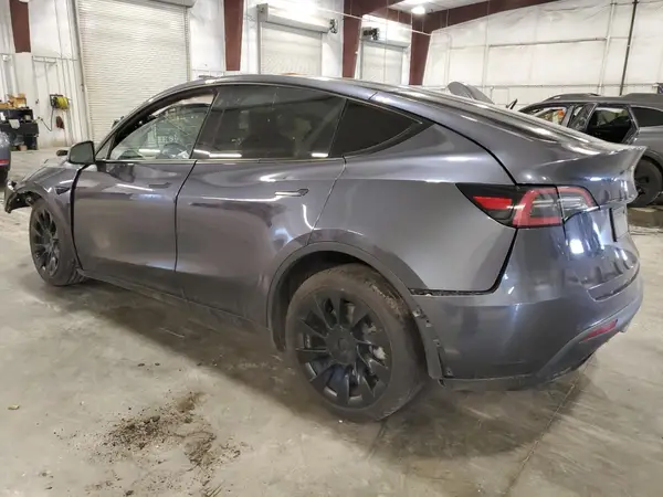 5YJYGDEE0MF190285 2021 TESLA MODEL Y - Image 2