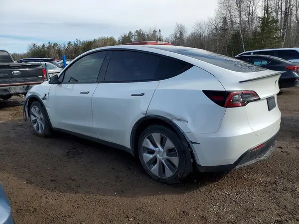 5YJYGDEE0MF194143 2021 TESLA MODEL Y - Image 2