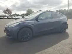 5YJYGDEE0MF198015 2021 TESLA MODEL Y