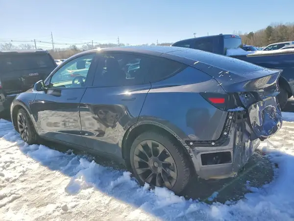 5YJYGDEE0MF199925 2021 TESLA MODEL Y - Image 2