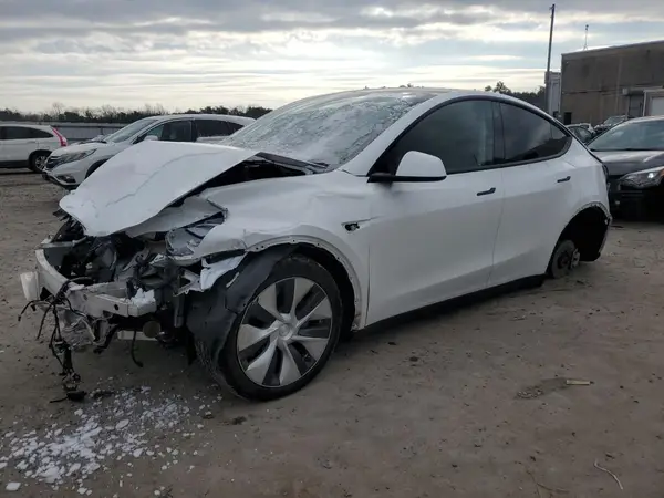 5YJYGDEE0MF200930 2021 TESLA MODEL Y - Image 1