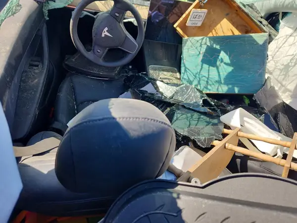 5YJYGDEE0MF204704 2021 TESLA MODEL Y - Image 8