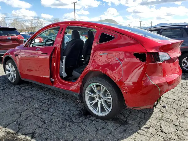 5YJYGDEE0MF207408 2021 TESLA MODEL Y - Image 2