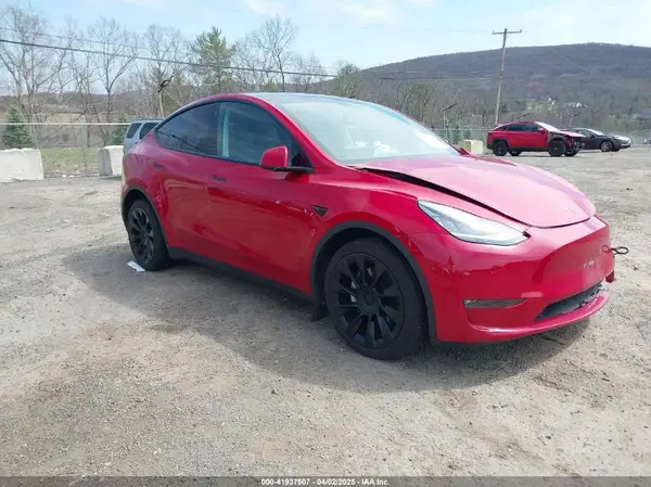 5YJYGDEE0MF209191 2021 TESLA MODEL Y - Image 1