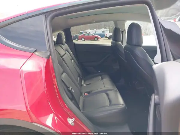 5YJYGDEE0MF209191 2021 TESLA MODEL Y - Image 8