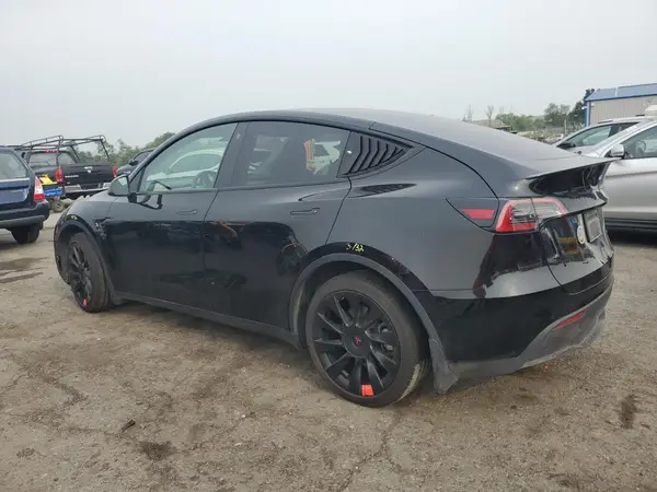 5YJYGDEE0MF242806 2021 TESLA MODEL Y - Image 2