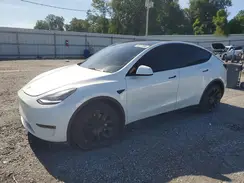 5YJYGDEE0MF244247 2021 TESLA MODEL Y