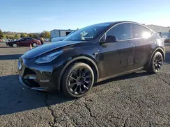 5YJYGDEE0MF256611 2021 TESLA MODEL Y