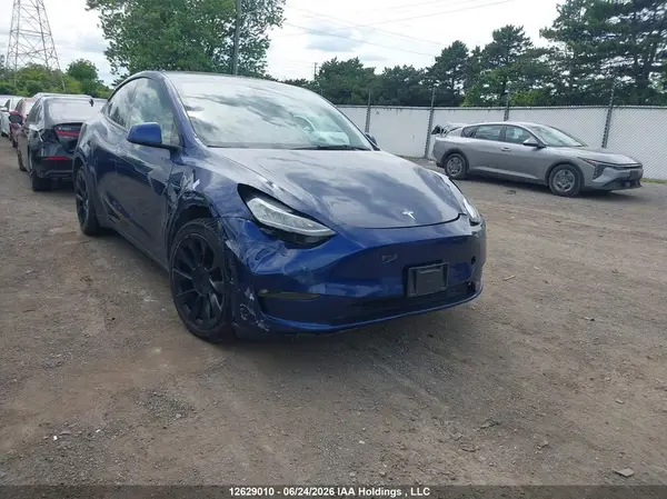 5YJYGDEE0MF260481 2021 TESLA MODEL Y - Image 1