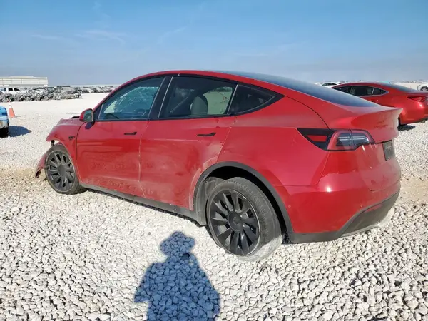 5YJYGDEE0MF261825 2021 TESLA MODEL Y - Image 2