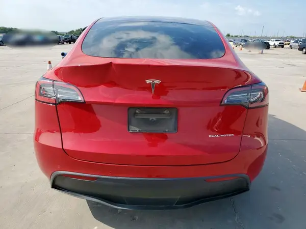 2021 TESLA MODEL Y auction photo 6