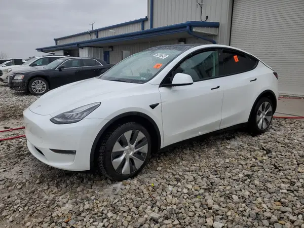 5YJYGDEE0MF265423 2021 TESLA MODEL Y - Image 1