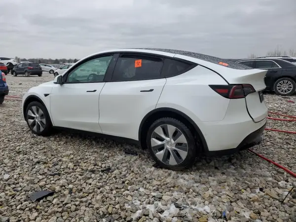 5YJYGDEE0MF265423 2021 TESLA MODEL Y - Image 2