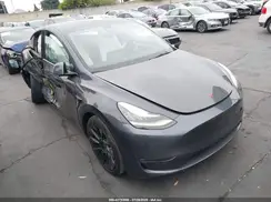 5YJYGDEE0MF269908 2021 TESLA MODEL Y