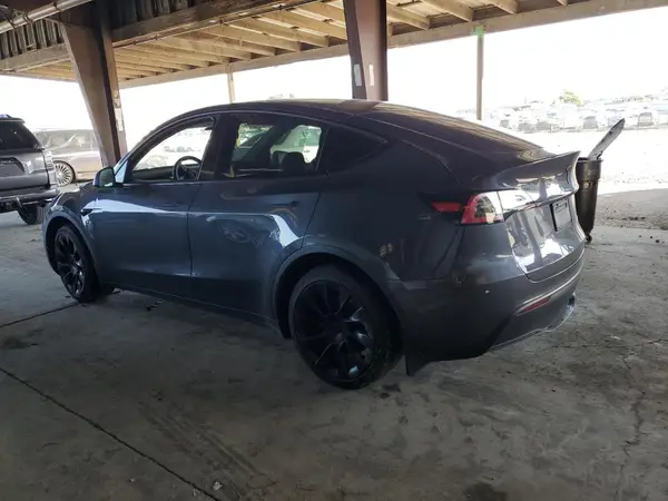 5YJYGDEE0MF274171 2021 TESLA MODEL Y - Image 2