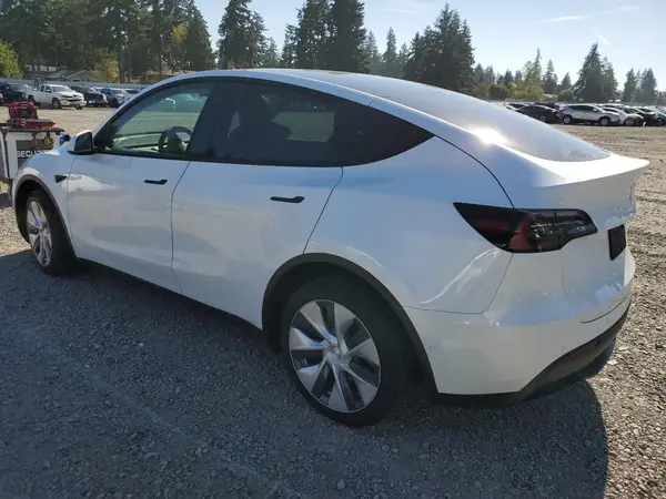 5YJYGDEE0MF278558 2021 TESLA MODEL Y - Image 2