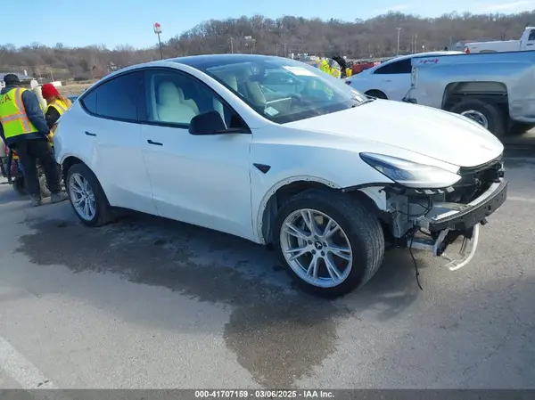 5YJYGDEE0MF287678 2021 TESLA MODEL Y - Image 1