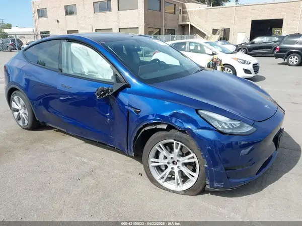 5YJYGDEE1LF006227 2020 TESLA MODEL Y - Image 1