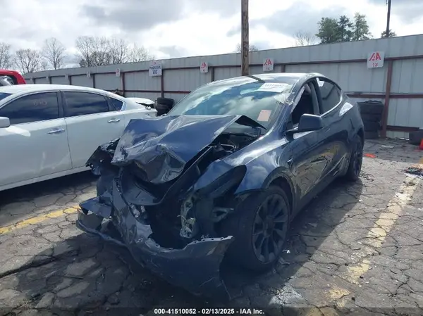 5YJYGDEE1LF010987 2020 TESLA MODEL Y - Image 2