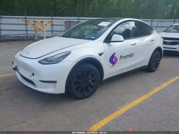 5YJYGDEE1LF012853 2020 TESLA MODEL Y - Image 2