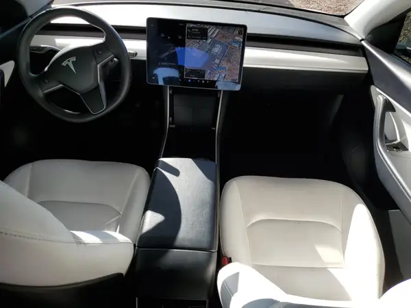 5YJYGDEE1LF022976 2020 TESLA MODEL Y - Image 8
