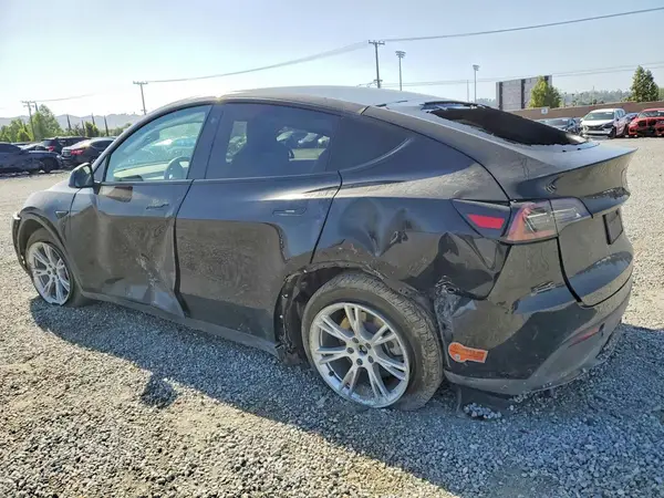 5YJYGDEE1LF029961 2020 TESLA MODEL Y - Image 2