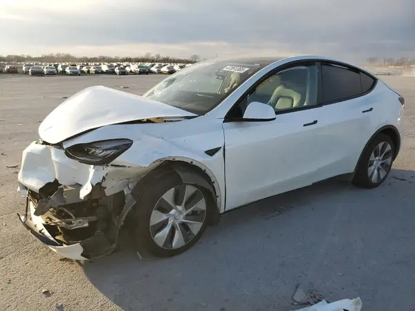 5YJYGDEE1LF032200 2020 TESLA MODEL Y - Image 1