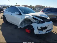 5YJYGDEE1LF035310 2020 TESLA MODEL Y