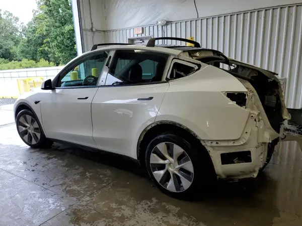 5YJYGDEE1LF043908 2020 TESLA MODEL Y - Image 2