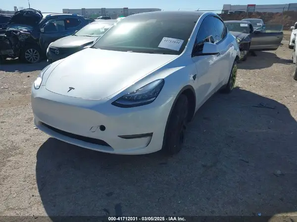 5YJYGDEE1LF044251 2020 TESLA MODEL Y - Image 2