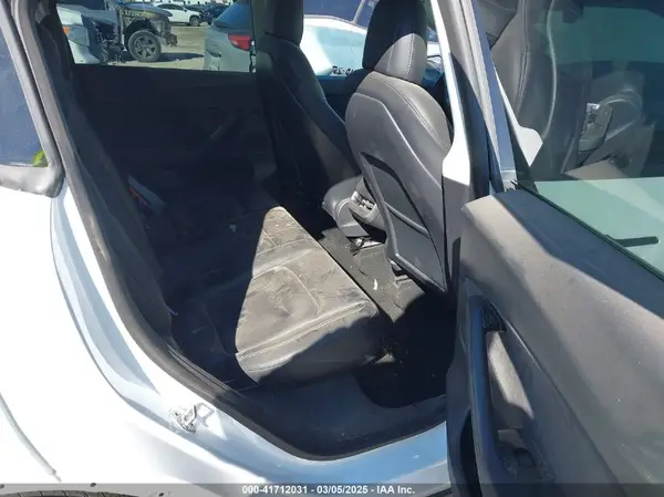 5YJYGDEE1LF044251 2020 TESLA MODEL Y - Image 8