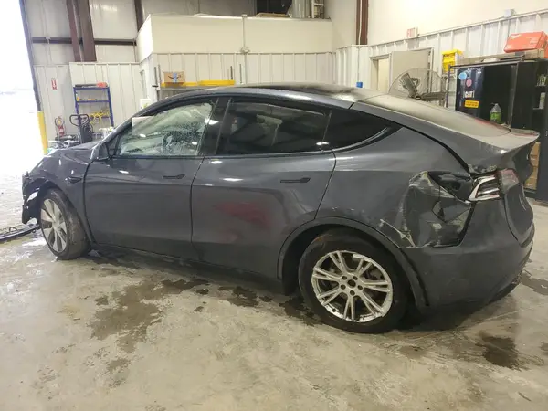 5YJYGDEE1LF044315 2020 TESLA MODEL Y - Image 2