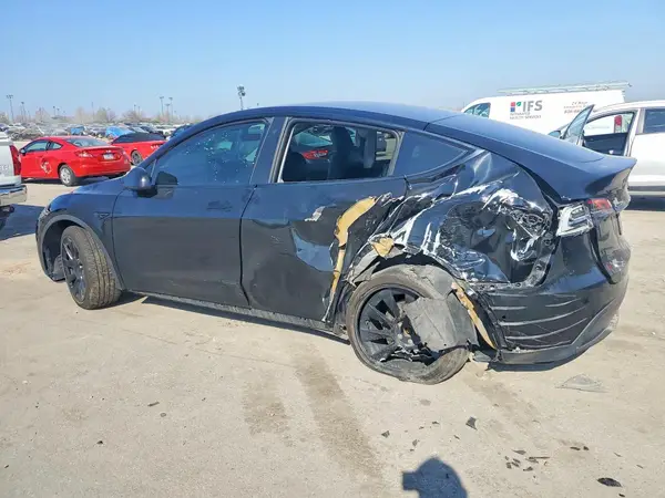 5YJYGDEE1LF045478 2020 TESLA MODEL Y - Image 2