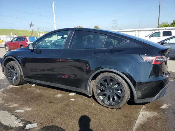5YJYGDEE1MF063111 2021 TESLA MODEL Y - Image 2