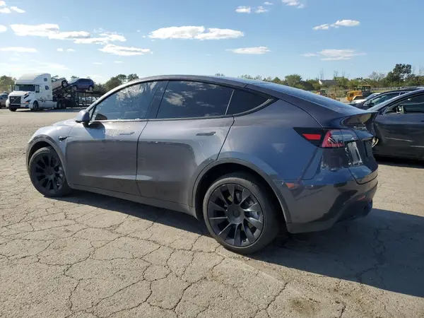 5YJYGDEE1MF064632 2021 TESLA MODEL Y - Image 2