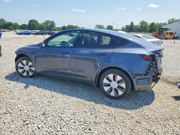 5YJYGDEE1MF065456 2021 TESLA MODEL Y - Image 2